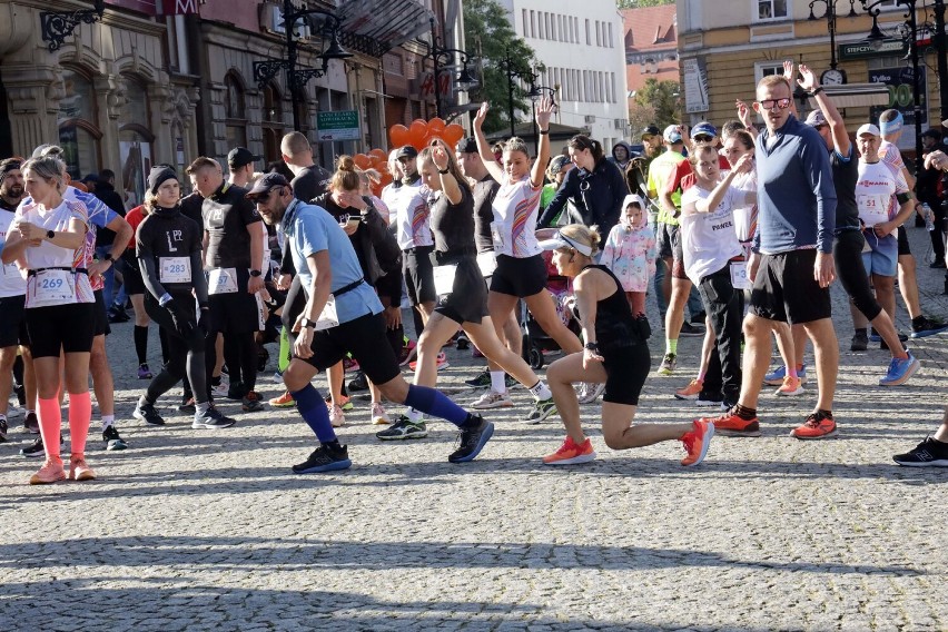 Legnica: 12 Viessmann Półmaraton , IV Legnicka Dziesiątka, pobiegło 500 osób, zobaczcie zdjęcia