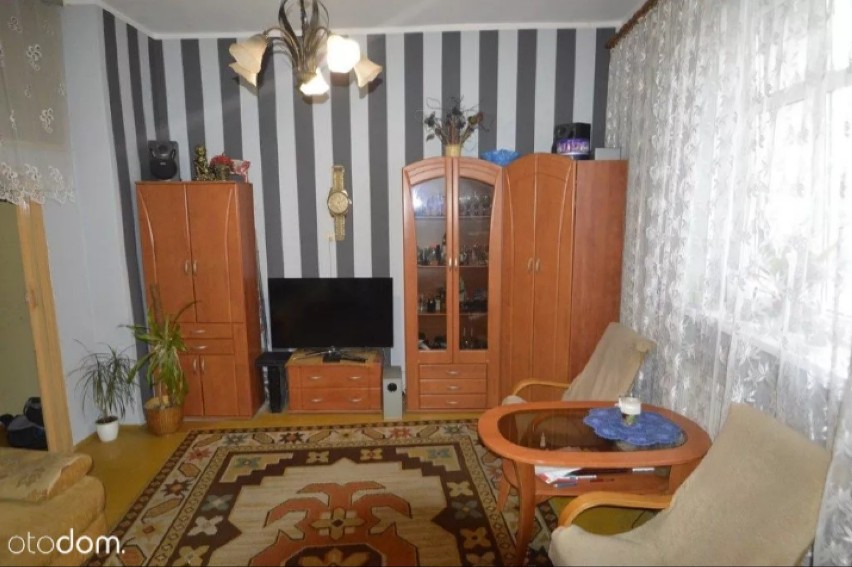 Mieszkanie w Bierutowie o pow. ok. 43 m2 mieści się na...