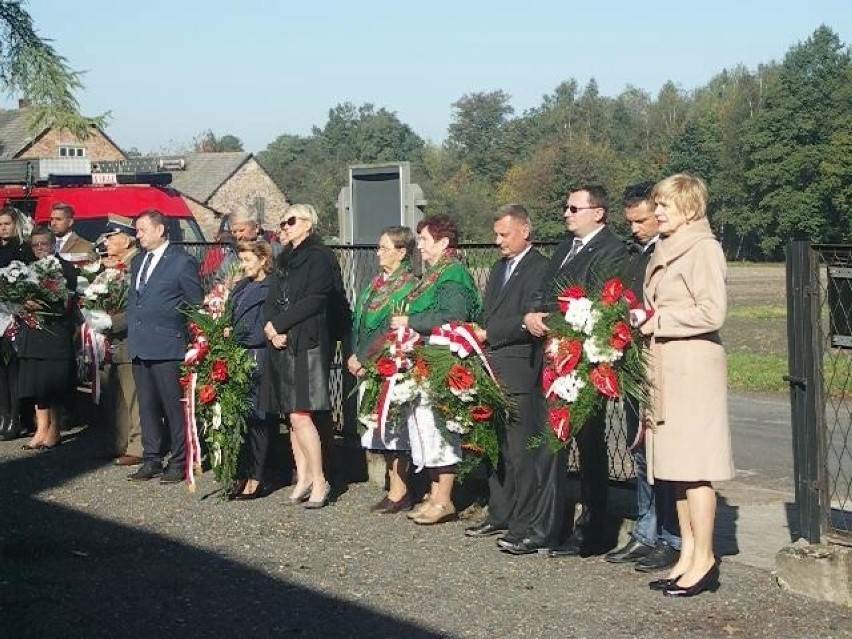 Brzeszcze. Pamiętają o ofiarach karnej kompanii kobiet KL Auschwitz