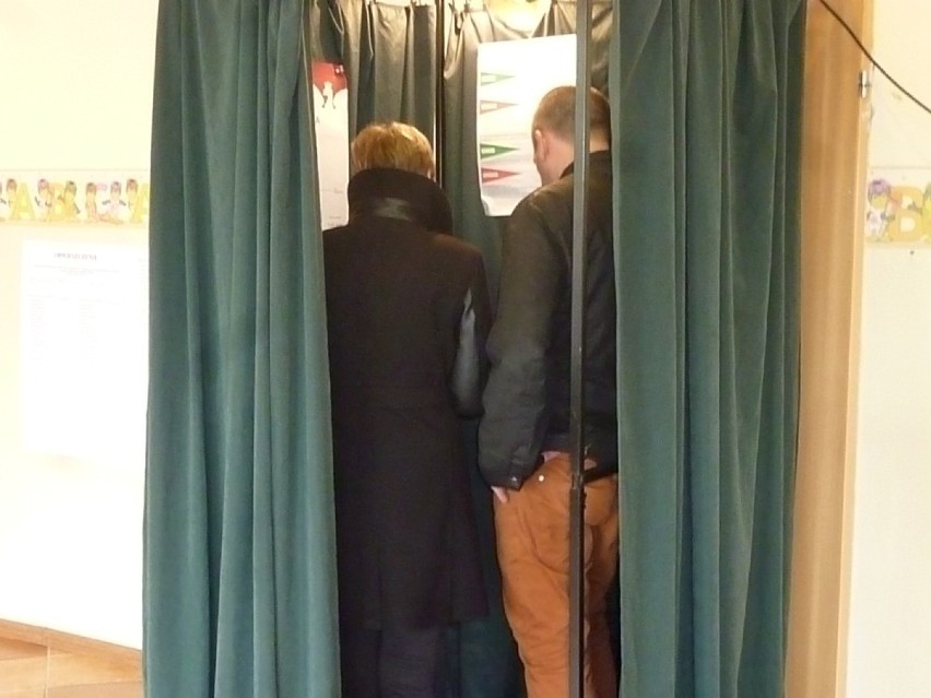 Wybory parlamentarne 2015 w Chodzieży. Trwa głosowanie...
