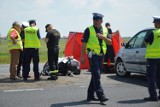Śmiertelny wypadek motocyklisty na DK1 pod Piotrkowem Trybunalskim [ZDJĘCIA, AKTUALIZACJA]