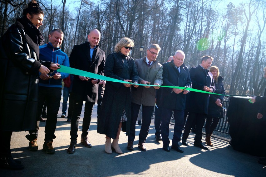 Oficjalne otwarcie nowego mostu na potoku Babica w Bochni,...