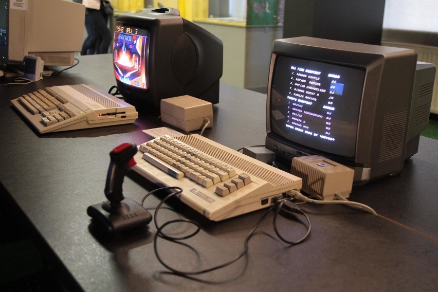 Jak wyglądały gry i komputery w latach 80. i 90.? Niezwykła wystawa! [ZDJĘCIA]