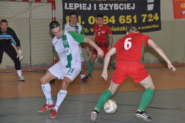 Mecz Mściwoja Kartuzy z Drink Teamem Kolbudy - dwóch najlepszych zespołów ubiegłego sezonu