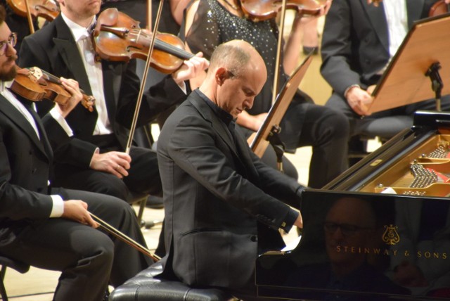 Jubileusz Filharmonii Kaliskiej. Koncert znakomitych pianistów - Yulianny Avdeevy i Nelsona Goernera