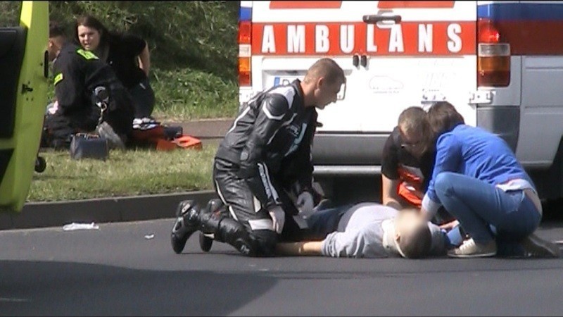 Wypadek na Gran Turismo w Poznaniu. Poszkodowani nadal w szpitalu im. Strusia
