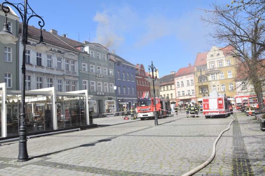 Pożar kamienicy na ostrowskim Rynku