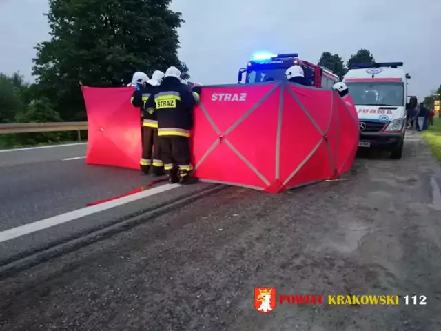 Wypadek w Gotkowicach. Zdjęcia dzięki uprzejmości serwisu Powiat Krakowski 112