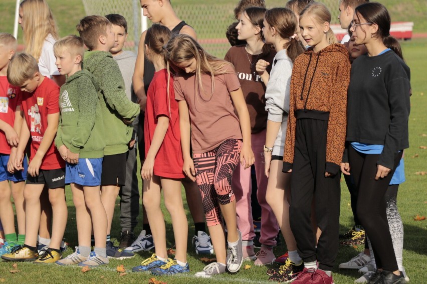 Ostatni czwartek lokkoatletyczny w tym roku na stadionie przy Wioślarskiej w Złotowie. Medale wręczone.