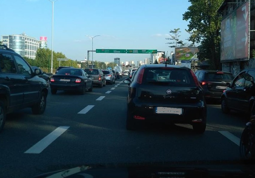 W Katowicach znów zamknęli tunel. Mega korek z powodu stłuczki