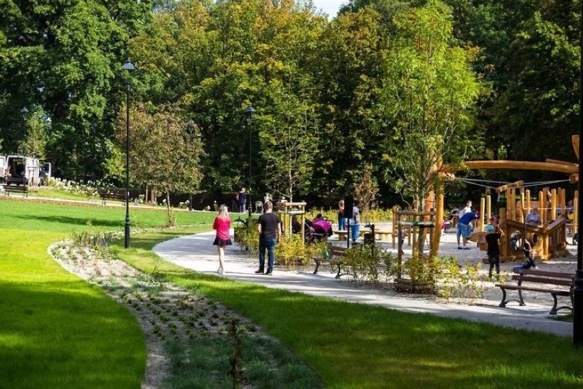 Ostatnio wyremontowany został Park Jerzmanowskich. Tym...