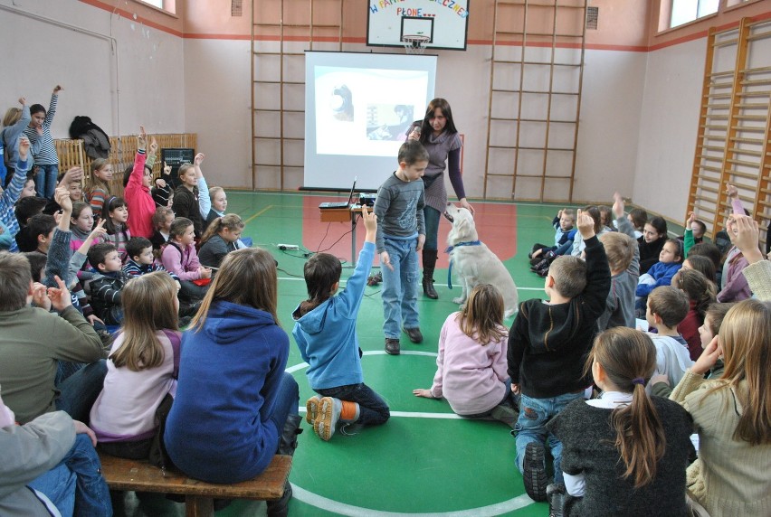 Czeladź: Diego oczarował małych studentów [ZDJĘCIA]