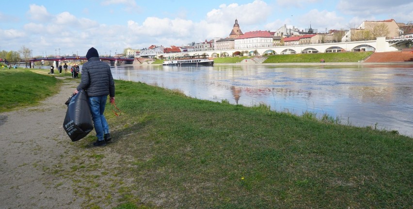 Gorzowianie spisali się na medal! Tłumnie zjawili się nad...