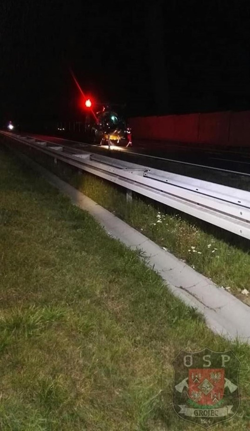 Groźny wypadek na autostradzie A4 z udziałem trzech samochodów