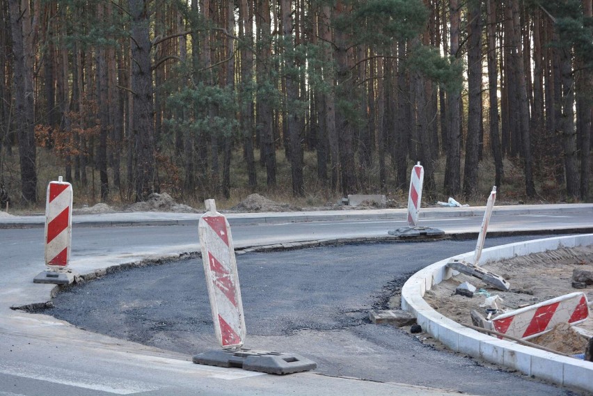 Rozpoczeła się przebudowa skrzyżowania obwodnicy Międzychodu...