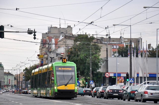 Zielono-żółty tramwaj Tramino wozi już w Poznaniu pasażerów MPK