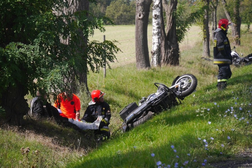 Jeden motocyklista zginął na miejscu. Siedmiu rannych