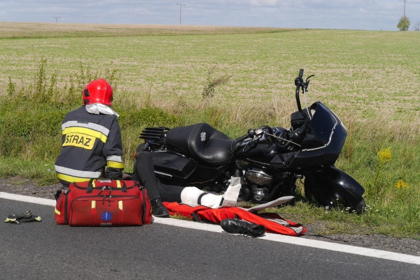 Jeden motocyklista zginął na miejscu. Siedmiu rannych