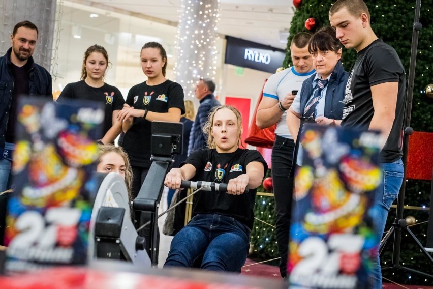 W Focus Mall Bydgoszcz odbyło się wiosłowanie dla Wielkiej...