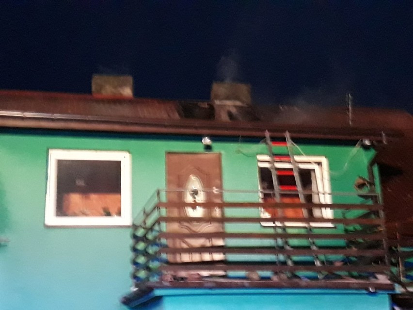Pożar domu w Czechach w gminie Zduńska Wola [zdjęcia]