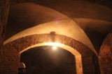 W kamienicy przy Północnej odkryto gotycką piwnicę. Powstanie w niej restauracja? [zdjęcia]