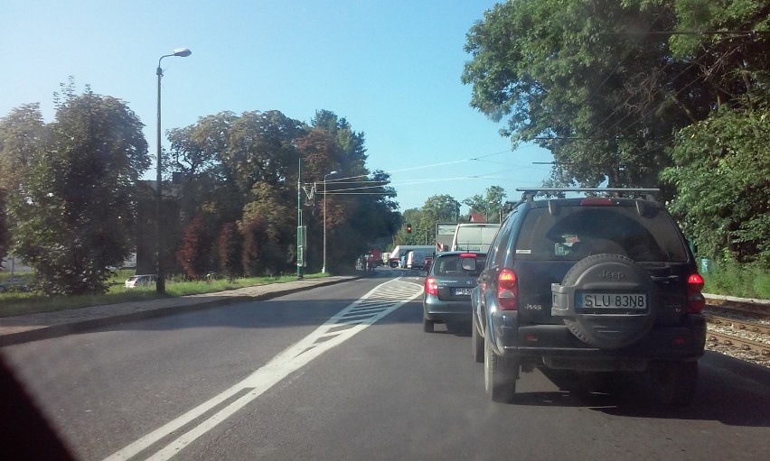 Piaśniki:  6 września na skrzyżowaniu w Piaśnikach zostanie wyłączona sygnalizacja świetlna