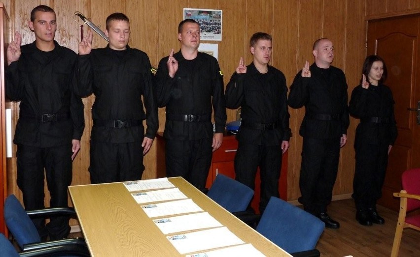 Jastrzębie-Zdrój 15.05.2012: Sześciu nowych funkcjonariuszy zasiliło szeregi jastrzębskiej policji