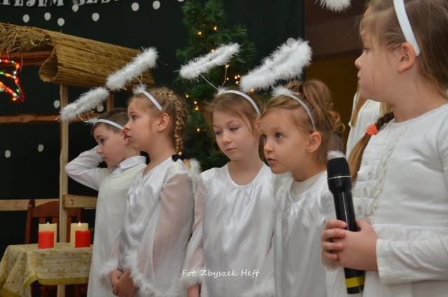 Lubocińskie jasełka w świetlicy w Karlikowie