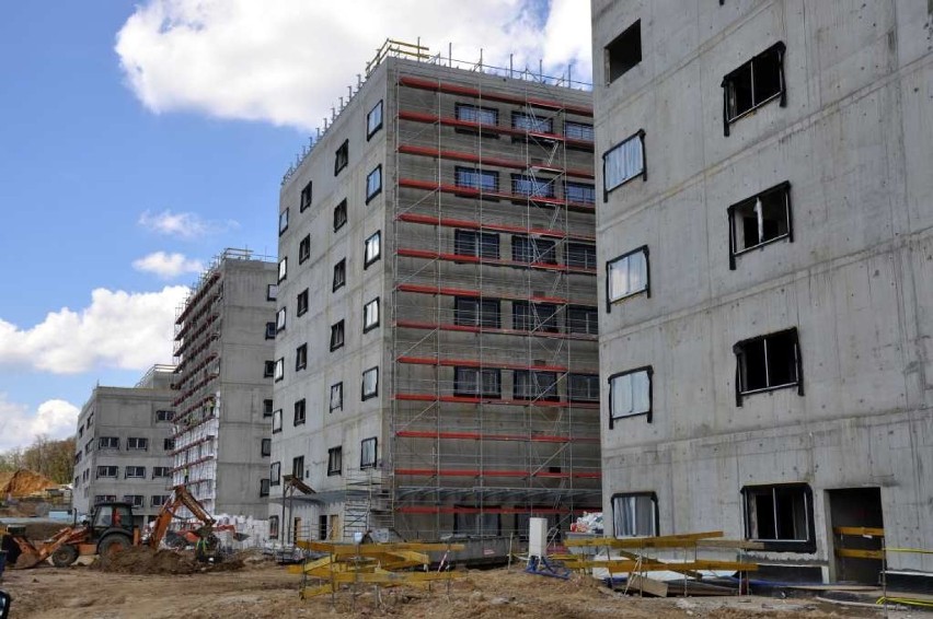 Budowa szpitala w Prokocimiu. Potężny kompleks budynków już stoi [ZDJĘCIA]