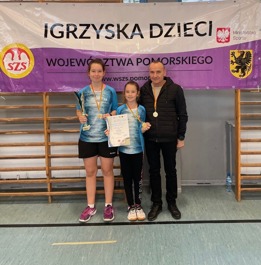 Sukces badmintonistów z powiatu puckiego. Wygrali na Pomorzu i walczą o medale mistrzostw Polski. Tak dobrze jeszcze nie było | ZDJĘCIA