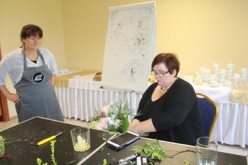 Warsztaty florystyczne z Małgorzatą Niski w hotelu ZAZ Radziejowie  [zdjęcia]