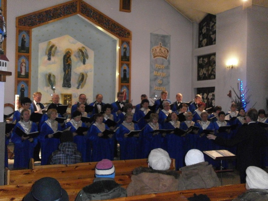 Mieszkańcy słuchali polskich kolęd i pastorałek w kościele Niepokalanego Serca Maryi w Nowym Dworze