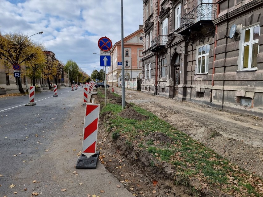 Rozpoczęła się przebudowa ulicy Mickiewicza w Przemyślu. Zobacz aktualne zdjęcia