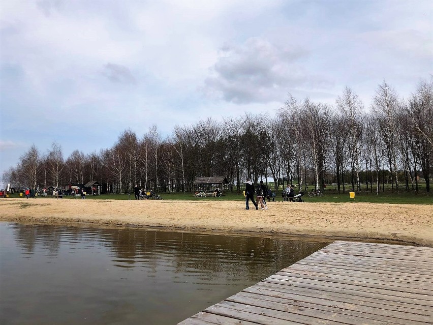  Niedzielny spacer nad zalewem Żółtańce. Zobacz zdjęcia