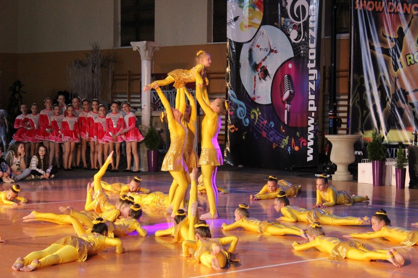 Na festiwalu tańca "Dance - passion and life" zaprezentowały się zespoły z całego kraju [zdjęcia]