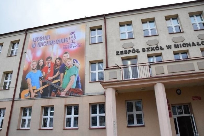Szkoła Disco Polo w Michałowie. Trwa rekrutacja, a gmina kupi sprzęt muzyczny do szkoły i opłaci obozy szkoleniowe