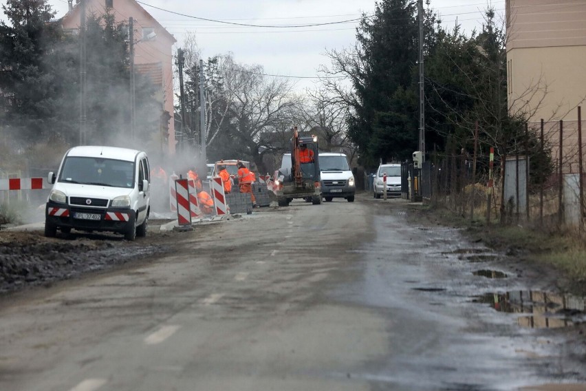 Remont fragmentu ulicy Pątnowskiej w Legnicy, zobaczcie aktualne zdjęcia