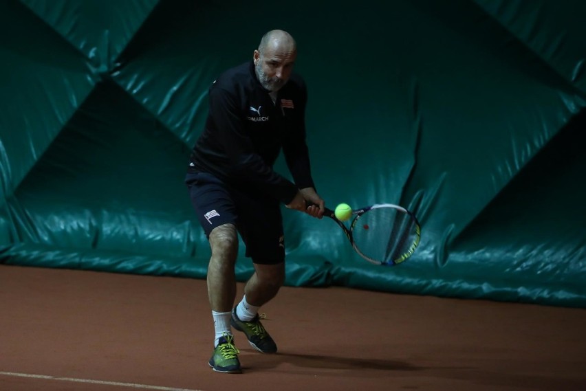 29.11.2019 krakow
tenis ziemny mecz michal probierz (n/z)...