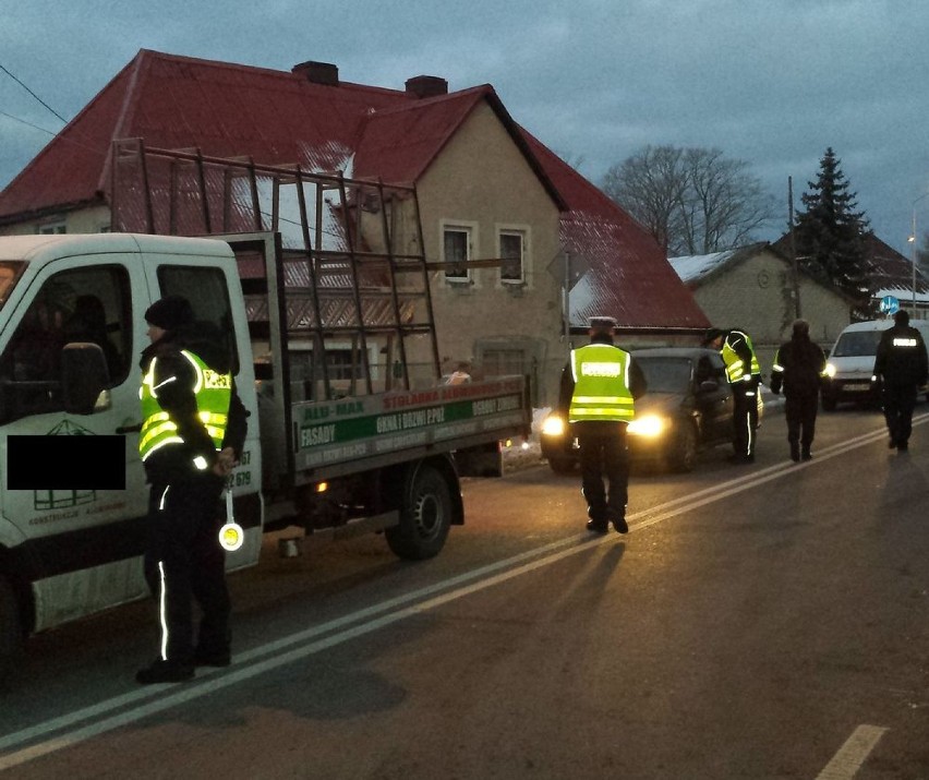 Koszalińscy policjanci dbali o bezpieczeństwo drogowe...