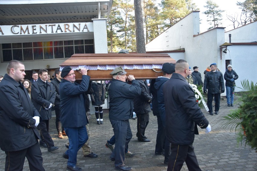 Pogrzeb Zofii Borakowskiej na cmentarzu w Rumi | ZDJĘCIA, VIDEO