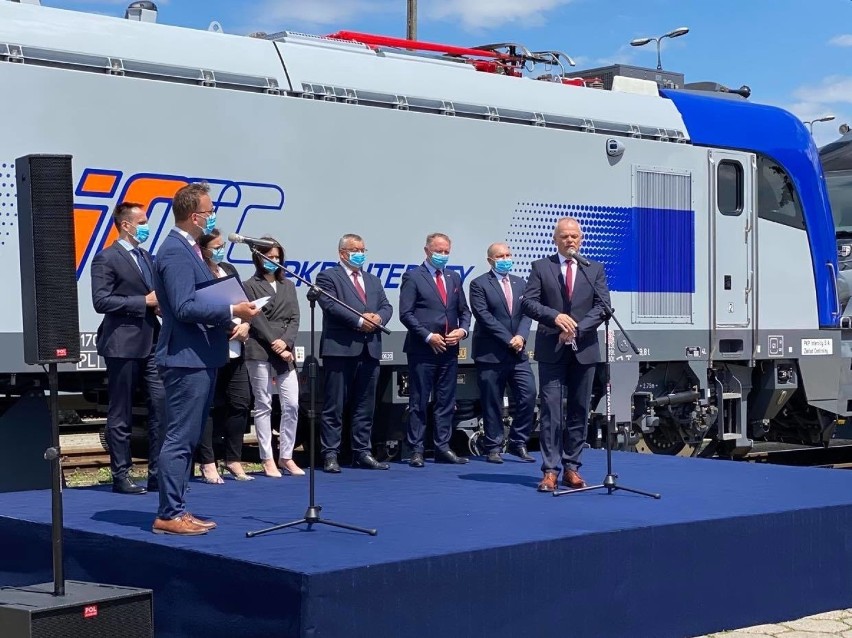 Nowy Sącz. Nowe lokomotywy Griffin z Newagu dla PKP Intercity. Już w wakacje wyjeżdżają na tory