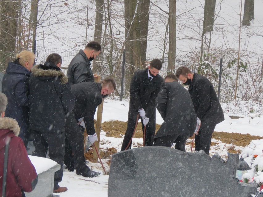 Pogrzeb 23-latka z Wysokiej koło Wadowic, który został...