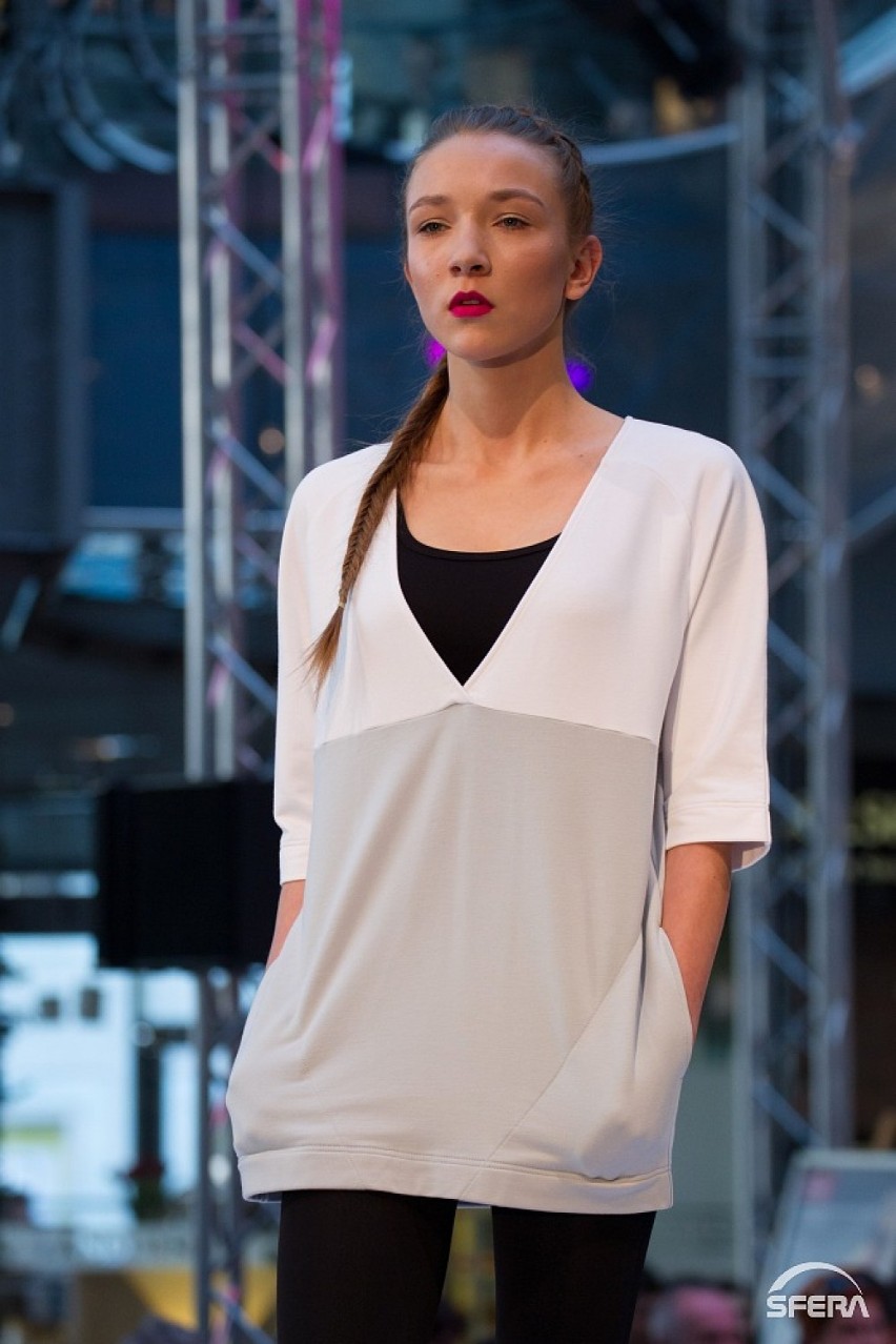 Moda wiosna 2014. Pokaz mody w bielskiej Galerii Sfera