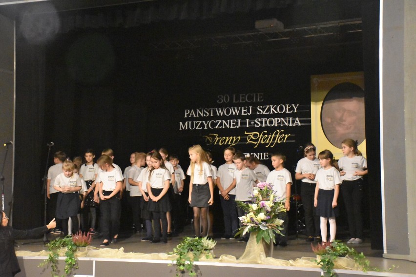  Wolsztyn: 30-lecie Państwowej Szkoły Muzycznej - chwila wspomnień, radości i dobrej muzyki