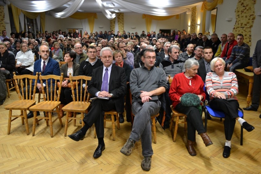 Debata kandydatów na burmistrza w Debrznie