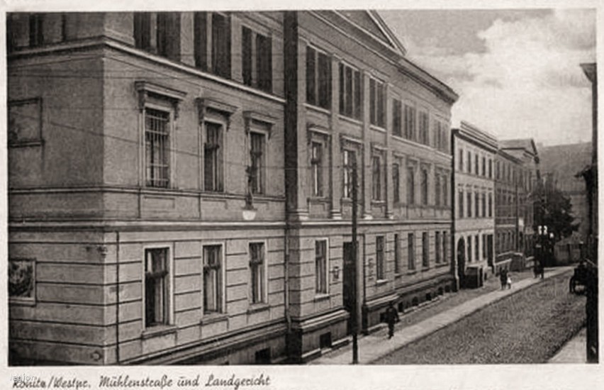 Przedwojenny sąd w Chojnicach, w którym odbył się proces.