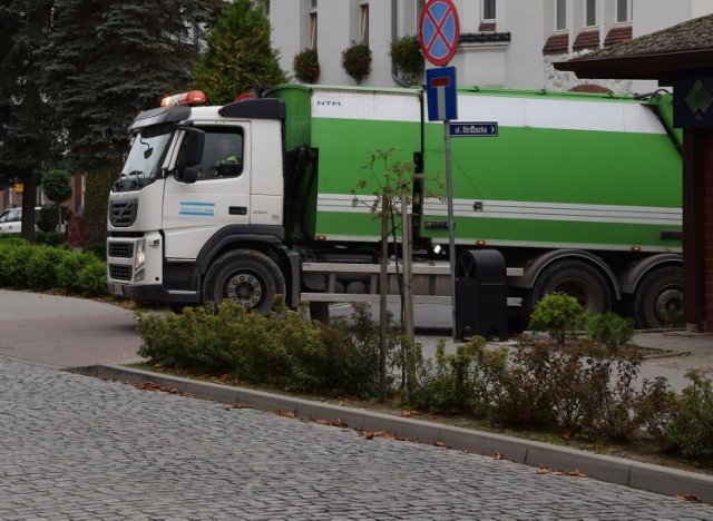 Miasto na wywóz śmieci ma podpisaną umowę z firmą Ekosystem do końca 2019 roku