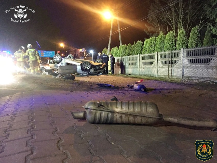 Wypadek Ołtarzew. Tragiczny finał policyjnego pościgu. 2 osoby nie żyją [ZDJĘCIA]