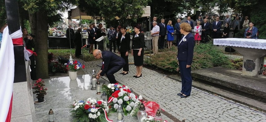 W Sandomierzu upamiętnili 78. rocznicę akcji "Burza" i bitwy pod Pielaszowem. Zobacz zdjęcia