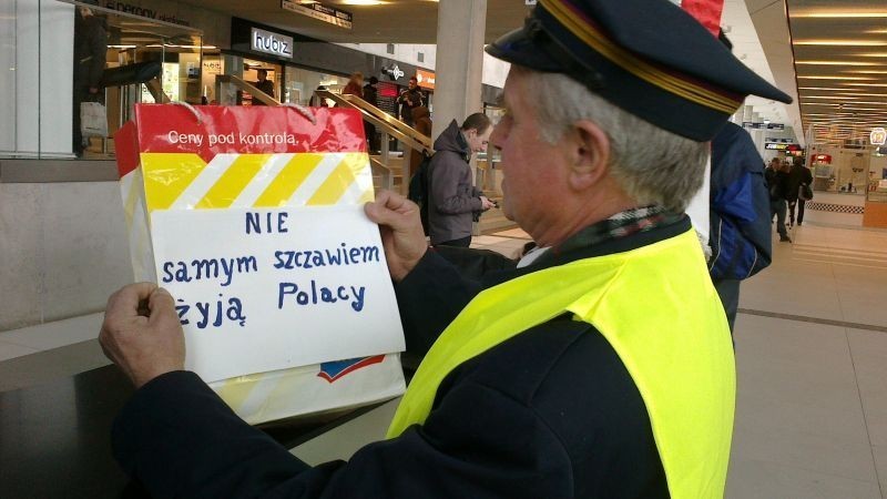 Strajk na Śląsku i w Zagłębiu 2013: Katowice, Dworzec PKP